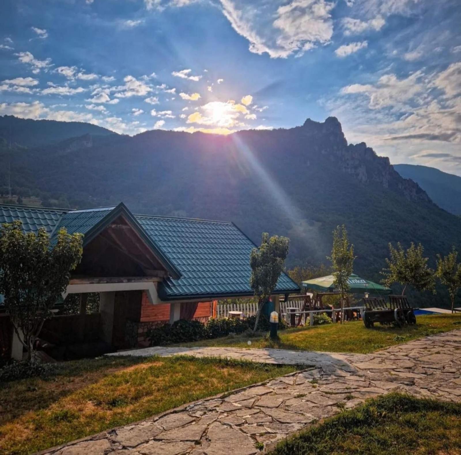 Rafting Camp Green Tara Scepan-Polje Exterior photo
